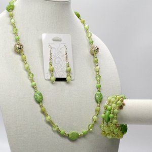 Set Bracelet Necklace Earrings Green Howlite Beads Crystal Memory Wire Charms